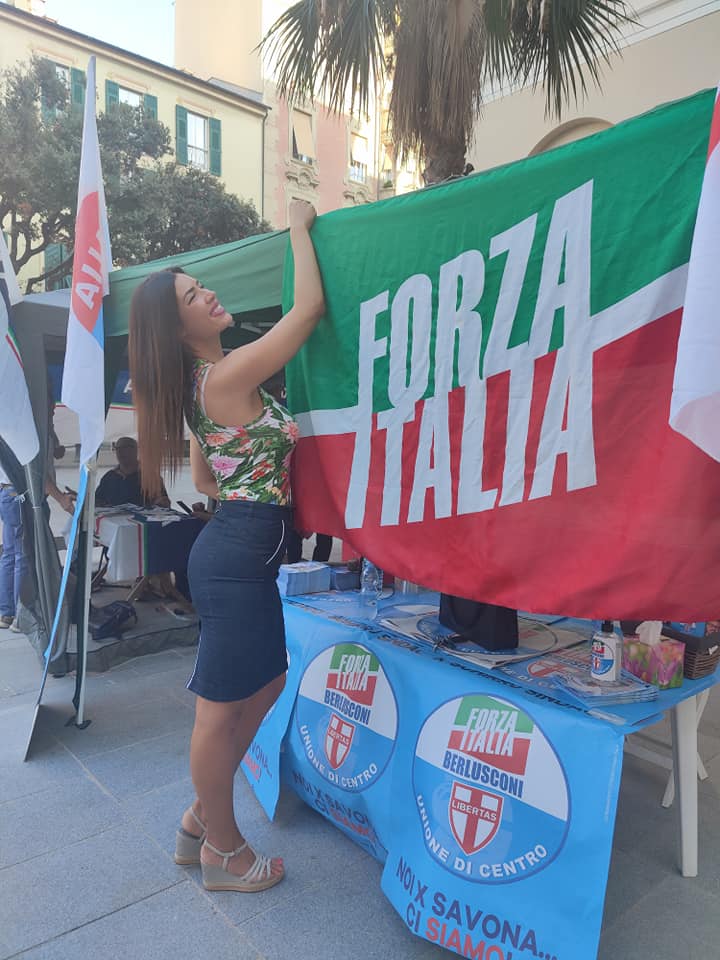 Poslední skaut™ on Twitter: