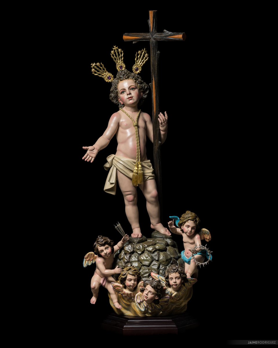 LealBernaldez's tweet photo. Comparto con todos vosotros las fotografías de la nueva imagen de Jesús Divino Redentor, titular de la Cofradía Penitencial de la Sagrada Pasión de Cristo de Valladolid. https://t.co/s6Yx1FBHai