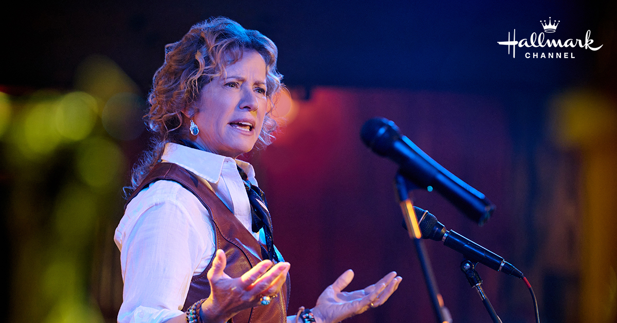 Can Isabel rally the residents of Canyon around the new McMurray stadium? Find out when #NancyTravis stars on an all new #HallmarkRide TONIGHT at 9/8c.