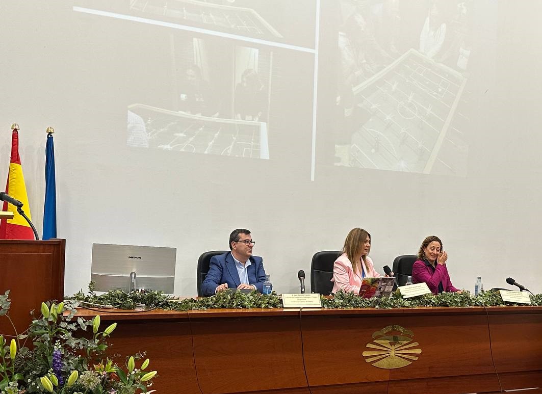 Ha sido un auténtico placer recibir y compartir esta oportunidad con representantes de la amplia mayoría de centros de Fisioterapia de toda la geografía nacional.