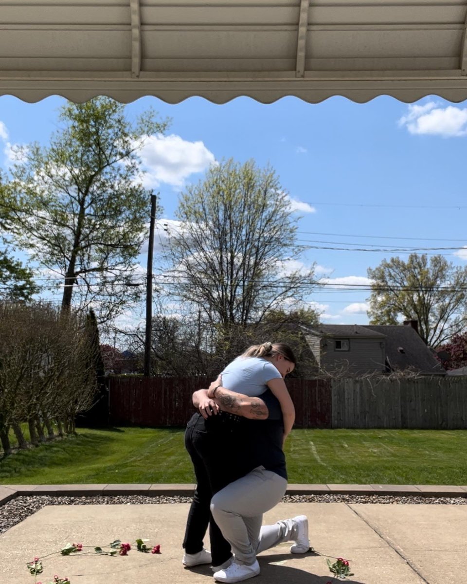 CoachKanter's tweet photo. She said yes!!! Just bought a house and asked her the week of our 3 year ❤️❤️❤️ @meaghan_james https://t.co/TvjHwFMrYV