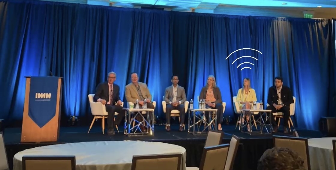 SmartWave_Tech's tweet photo. SmartWAVE had a fun time with @ruckusnetworks  Networks in Dana Point, CA at the Information Management Network (IMN) CFO &amp; COO Forum this week! #catchthewave #wifi #managedwifi #multifamily #broadband https://t.co/h5Z2mgLRkU
