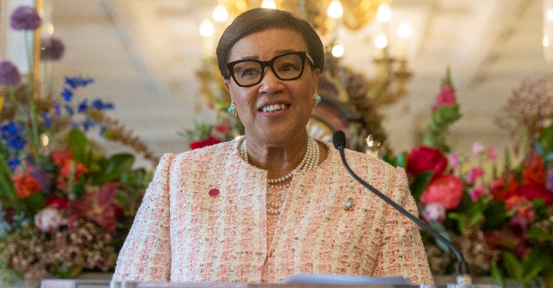 commonwealthsec's tweet photo. Ahead of the #Coronation, leaders of the 56 Commonwealth member countries pledge continued unity in a meeting with His Majesty King Charles III, Head of the #Commonwealth, at Marlborough House.

Read the full story 👇

#CommonwealthLeaders