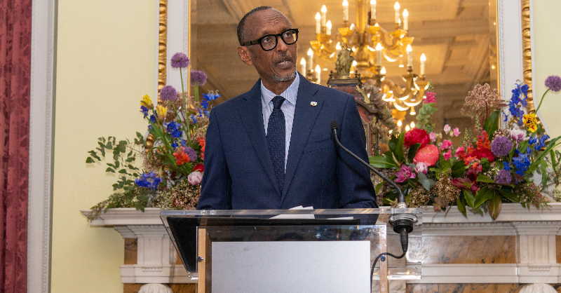 commonwealthsec's tweet photo. Ahead of the #Coronation, leaders of the 56 Commonwealth member countries pledge continued unity in a meeting with His Majesty King Charles III, Head of the #Commonwealth, at Marlborough House.

Read the full story 👇

#CommonwealthLeaders