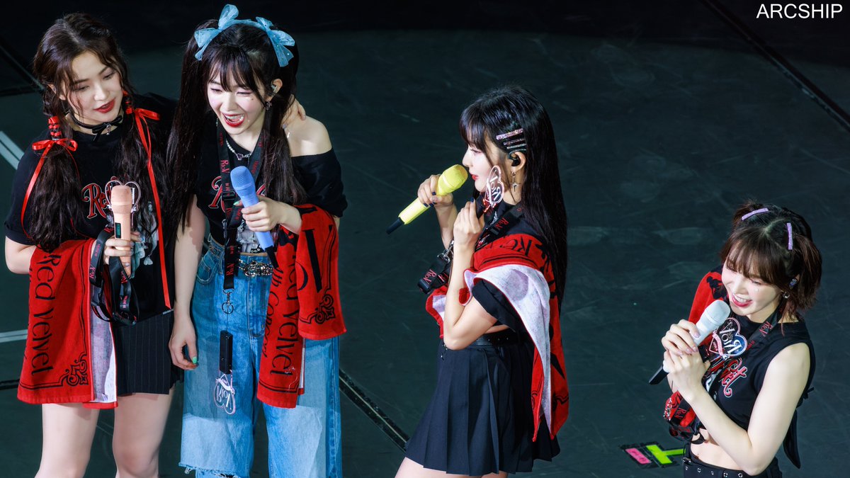 230504 Red Velvet 4th Concert : R to V in JAPAN
#RedVelvet #레드벨벳
#아이린 #Irene #배주현
#슬기 #Seulgi #강슬기
#웬디 #Wendy #손승완
#예리 #Yeri #김예림
#RtoV #RedVelvet4thConcert_RtoV_in_Japan