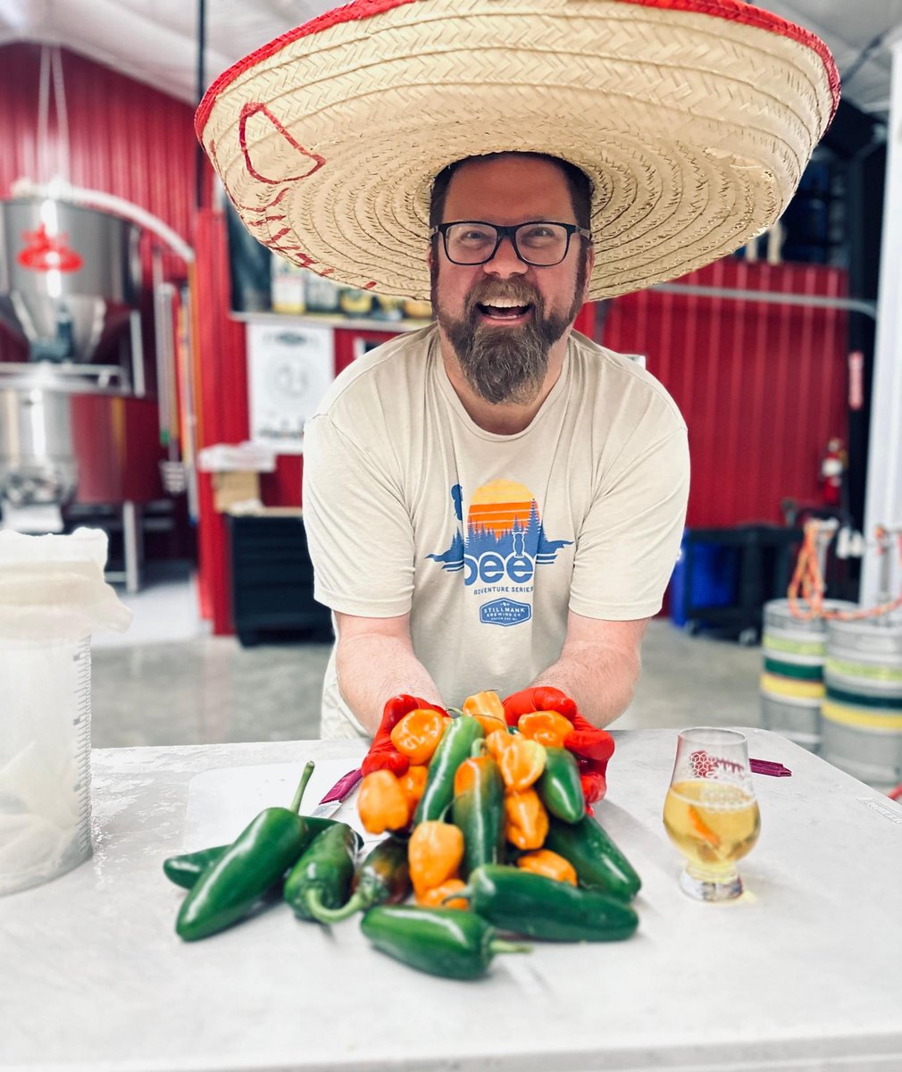 🍻Happy Cinco!! We are having some fun with fresh peppers-both ripe jalapeños and habaneros are going into a single keg for a quick one off batch of Killer Bees today!! 😁 Stop down and get yours before its gone, taproom is open at 3pm!  🎉