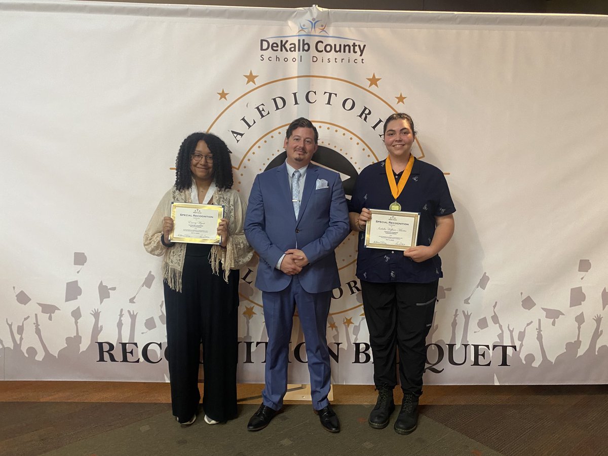 Got to spend last night celebrating our amazing ⁦@TapestryAtlanta⁩ Valedictorian and Salutatorian, thank you ⁦<a href="/DeKalbSchools/">DeKalb Schools, GA</a>⁩ !!