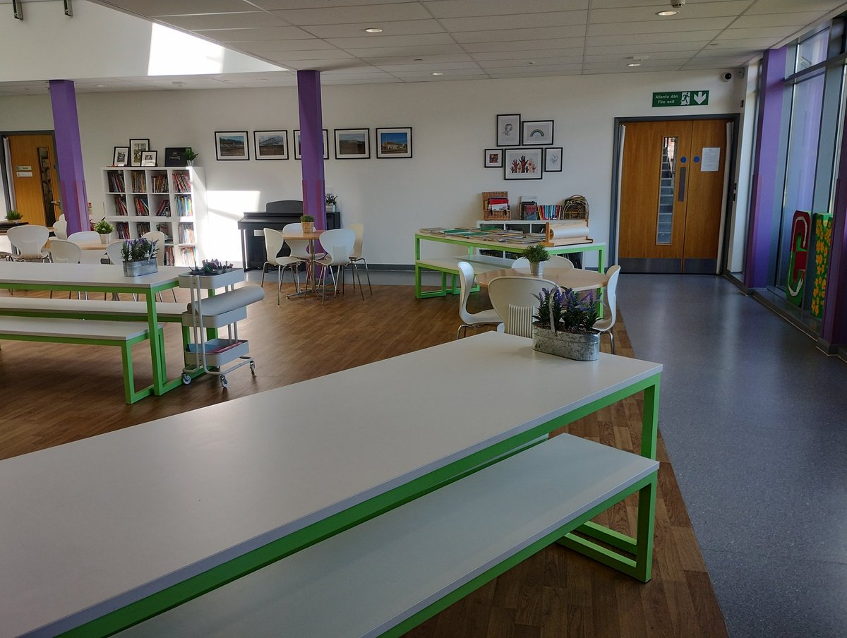 JCPS_Learning's tweet photo. Diolch @JubileeParkPS for an inspirational visit to learn more about your wonderful school. Lots of ideas for us to bring back to Johnston. https://t.co/f0v2vhTiB5