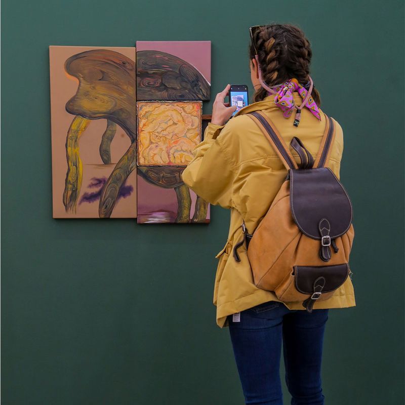 Pinta_Evento's tweet photo. Arte contemporáneo a puertas abiertas 🙌

Viví #NODO Circuito de #Galerías, una experiencia de arte en la ciudad: 3 circuitos y más 50 galerías de arte con diferentes propuestas 

📅Agendá: 5 y 6 de mayo, de 15 a 20h
📲Más info: https://t.co/nfp5vzkki7 Organiza @somos_meridiano https://t.co/SQg1ZJhm76