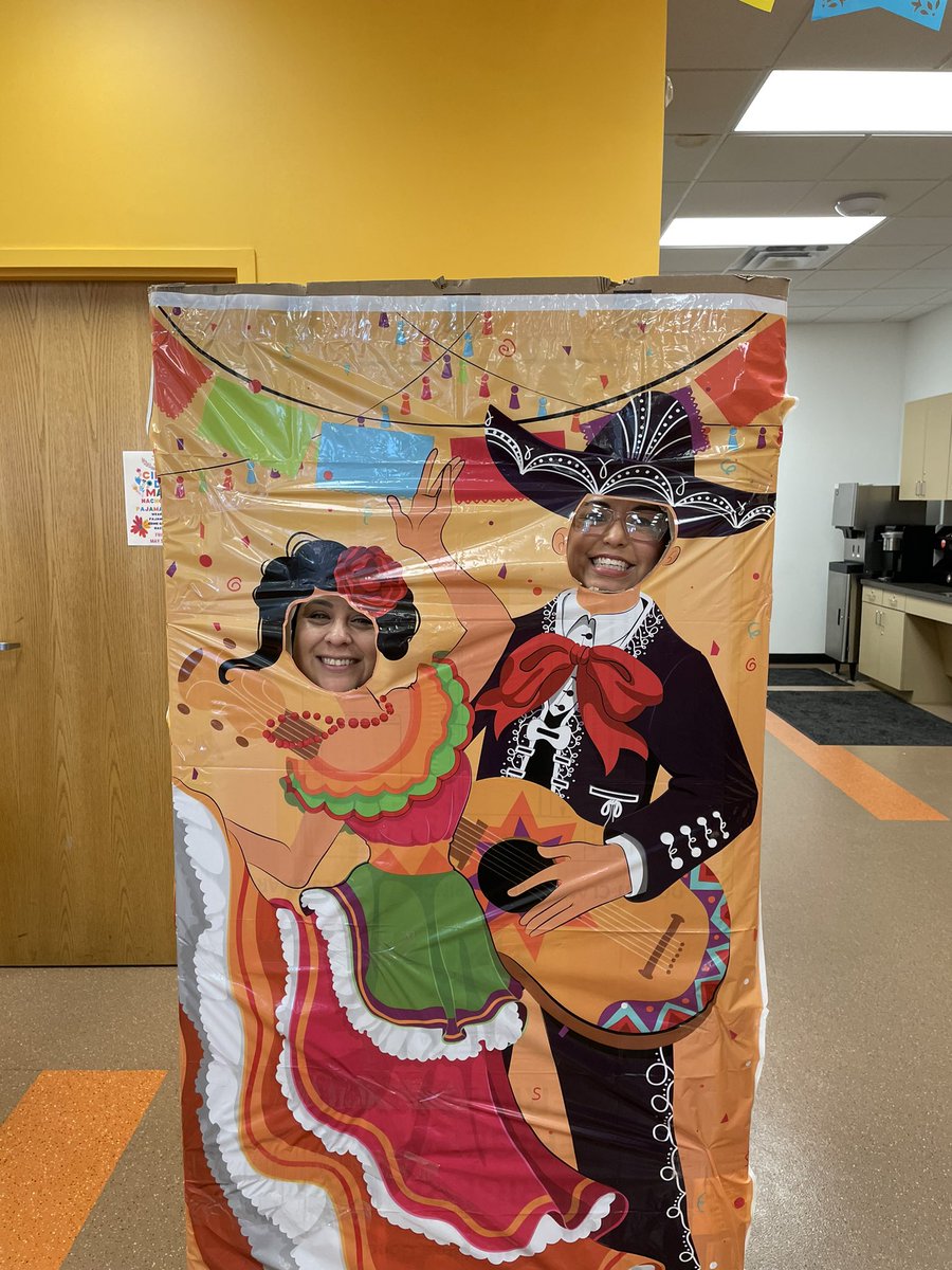 Brandon Hutchison (@bhutch07) on Twitter photo Cinco de mayo at MDO 5823
<a href="/tavares_gabe/">TavaresGabe</a> <a href="/TekishaSmith/">Tekisha Smith</a> <a href="/THDRickPina/">Rick Piña</a> <a href="/gossett_rosa/">Rosa Gossett</a> <a href="/kelli_watson1/">Kelli Watson</a> <a href="/mowaisman/">Mo Waisman Stibbard</a> Cinco de mayo at MDO 5823
<a href="/tavares_gabe/">TavaresGabe</a> <a href="/TekishaSmith/">Tekisha Smith</a> <a href="/THDRickPina/">Rick Piña</a> <a href="/gossett_rosa/">Rosa Gossett</a> <a href="/kelli_watson1/">Kelli Watson</a> <a href="/mowaisman/">Mo Waisman Stibbard</a>