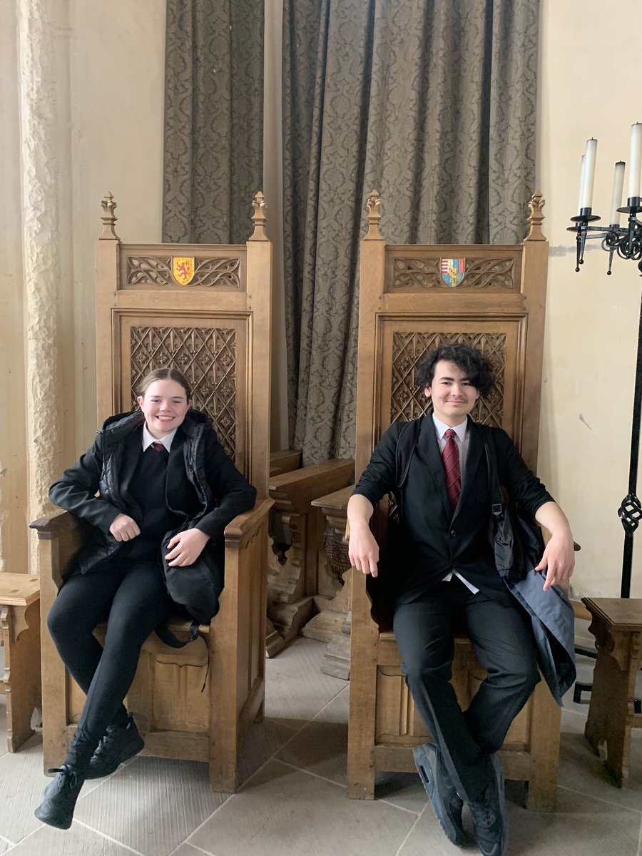 StarrsHistory's tweet photo. Great History trip to Stirling Castle today with BGE @St_Rochs @strochsec_dde  thanks ms Stevenson and mr Muir for the help 🏴󠁧󠁢󠁳󠁣󠁴󠁿👑 https://t.co/cNK9VvwY3G