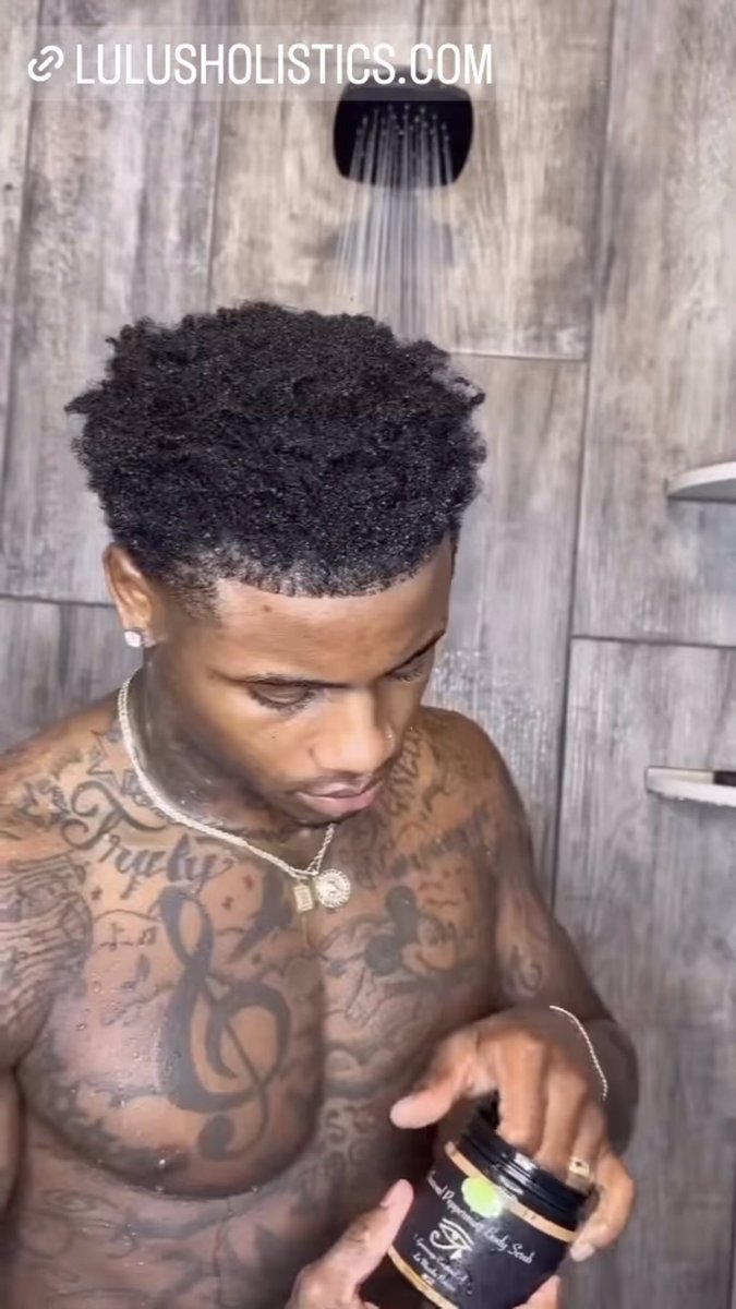 876Lulus's tweet image. 