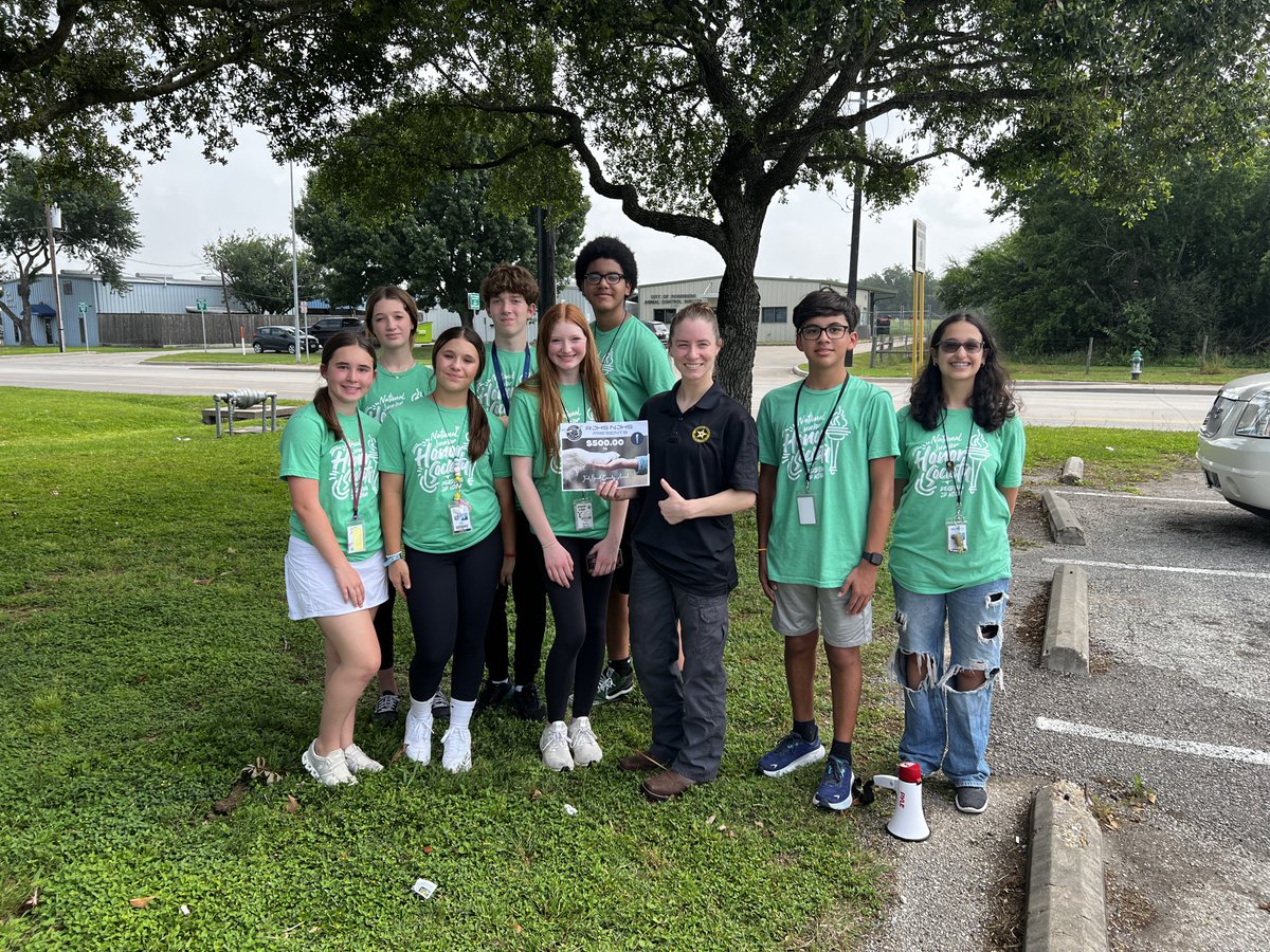 NJHS &amp; Save Our Strays Service Project <a href="/FBCASTX/">Fort Bend Animal Services</a>.