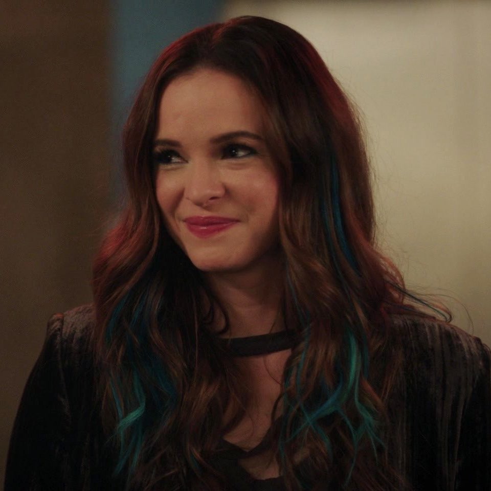 𝒅𝒂𝒏𝒊𝒆𝒍𝒍𝒆 𝒑𝒂𝒏𝒂𝒃𝒂𝒌𝒆𝒓 𝒑𝒊𝒄𝒔 (@daniepics) on Twitter photo 