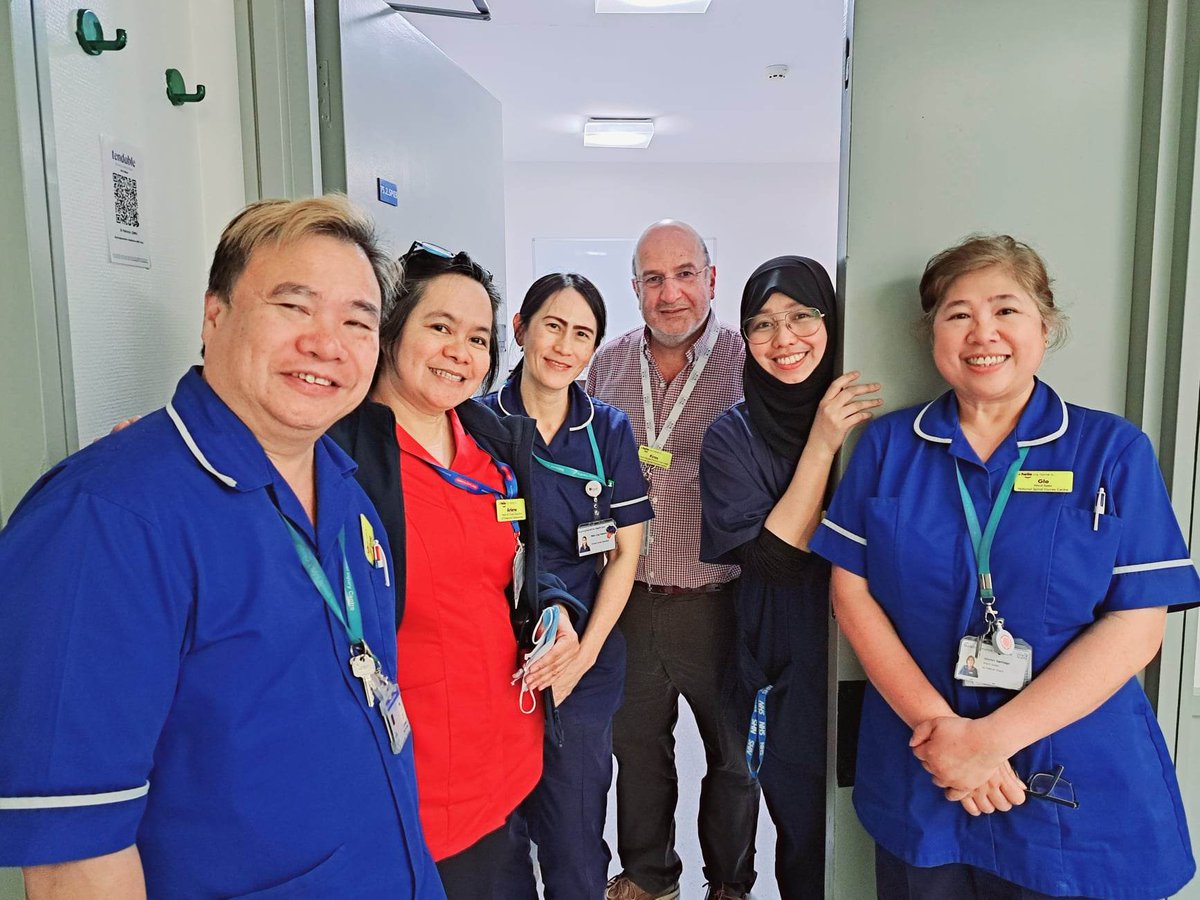 AaronKyle1120's tweet photo. Spinal Team on full force!
Nice meeting you all.
#WardRound
@BucksHealthcare https://t.co/7XJ9s7Kefy
