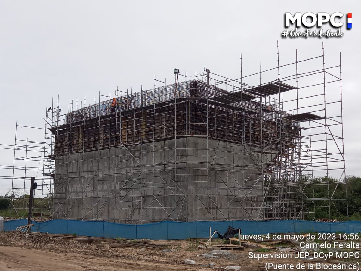 mopcparaguay's tweet photo. Con una ejecución general del 15,53%, sigue la construcción del puente de la #Bioceánica en ambas márgenes del río Paraguay, entre las ciudades de Carmelo Peralta 🇵🇾 y Porto Murtinho 🇧🇷.

Más 👉 https://t.co/57FuzCgxPd

#ObrasParaLaGente 🇵🇾 https://t.co/IqZB5Wr06E