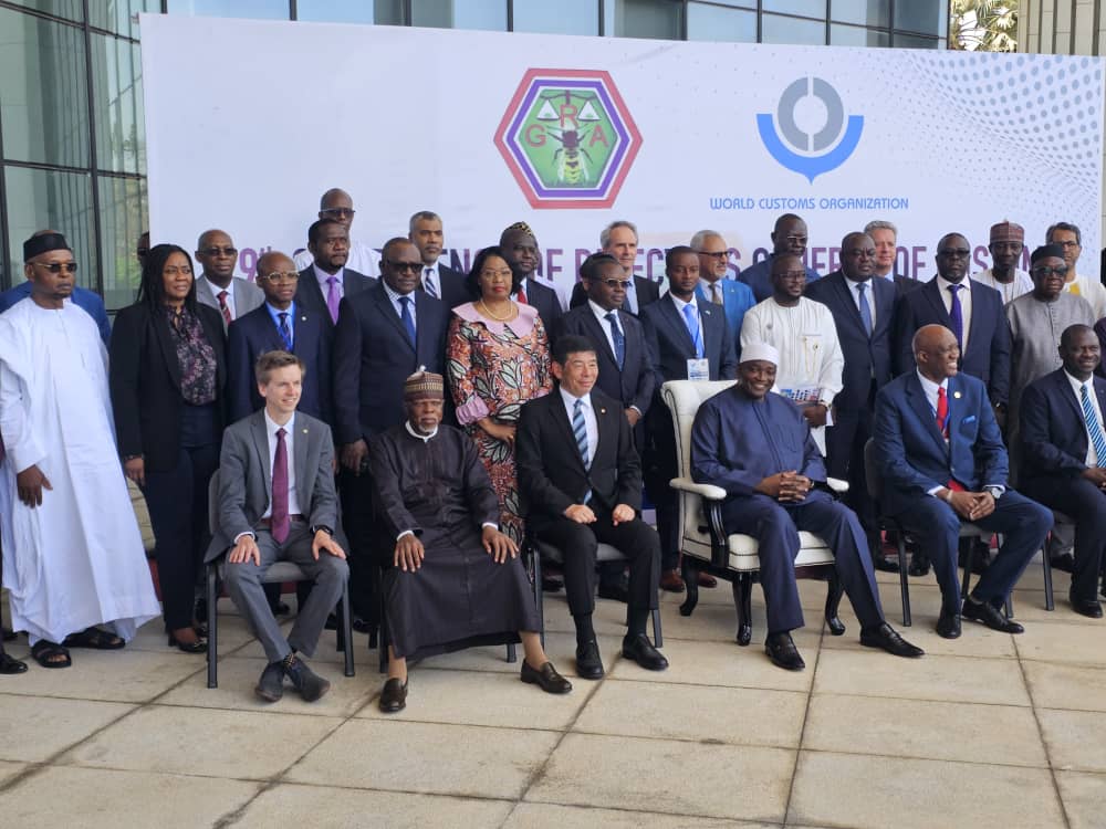 anelkamanzila2's tweet photo. Cérémonie d'ouverture de la 29ème conférence des directeurs généraux des douanes de la région OMD-AOC à BANJUL du 04 mai 2023 la #DGDA bien représenté par DG Blandine #kawanda https://t.co/ntQ8O3oMq6