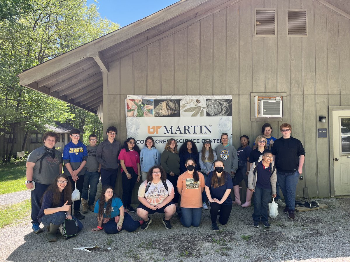 UTMCCSC's tweet photo. Martin Middle School Science Club rocked! Thanks Chargers!
#Martin #MartinTN #TN #Tennessee #westTennessee #fieldtrip #science #ScienceClub #fossil #fossildig #Cretaceous #CoonCreek #CoonCreekScienceCenter #education #McNairyCounty #McNairyCountyTN #scientist #nature #canyoudigit https://t.co/FZ7QVTxXXl
