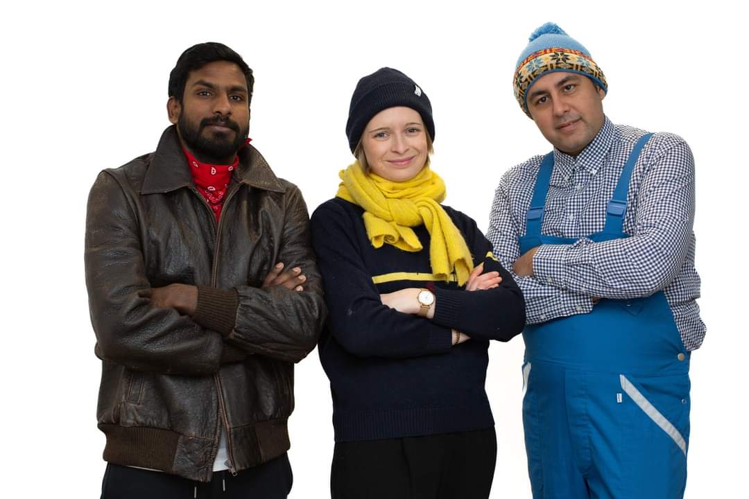 SCRIBE_Paris's tweet photo. La vaillante équipée formée de Danielle, Gaétan et Jean-Guy vous attend ce week-end pour deux nouvelles représentations de notre pièce « Le Ravissement d'Adèle » de Rémi de Vos. Vous n'avez pas encore votre place ? RDV par ici 👇 https://t.co/iVQcnYUs8O https://t.co/90FwLJn0pp