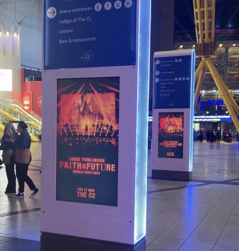 LTUpdatesPL's tweet photo. 📷Reklama #FaithInTheFutureWorldTour w O2 Arena

©sololouistas https://t.co/1myN4UFYZK