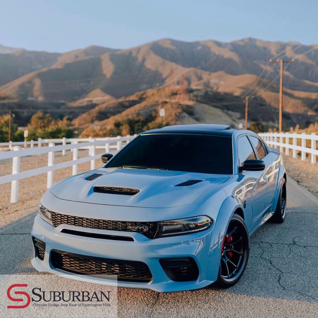 SuburbanCDJRAA's tweet photo. Who else is ready to forget about work and dive headfirst into the weekend? What’s on your agenda? 📒

#weekendplans #weekendvibes #youragenda #getaway https://t.co/aXTPIxsmnk