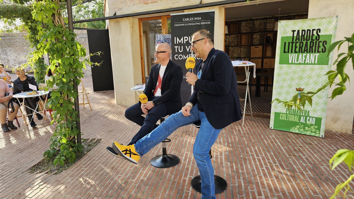 Ajuntament de Vilafant (@ajvilafant) on Twitter photo L'encarregat de presentar a les #Tardesliteràries "el gurú de las ventas" de <a href="/CarlesInsa/">Carles Insa</a> ha estat <a href="/CesarGlz17/">César González</a> que a ritme de "I'll be there for you" ha explicat l'amistat que els uneix. L'encarregat de presentar a les #Tardesliteràries "el gurú de las ventas" de <a href="/CarlesInsa/">Carles Insa</a> ha estat <a href="/CesarGlz17/">César González</a> que a ritme de "I'll be there for you" ha explicat l'amistat que els uneix.