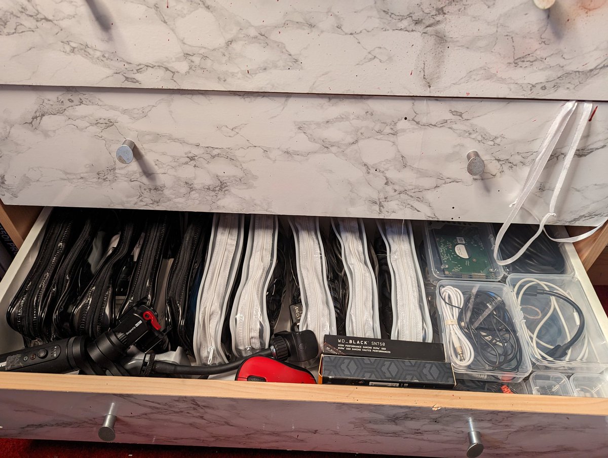 MCroft07's tweet image. It has been a well fought battle, cable drawer. But finally, I win.