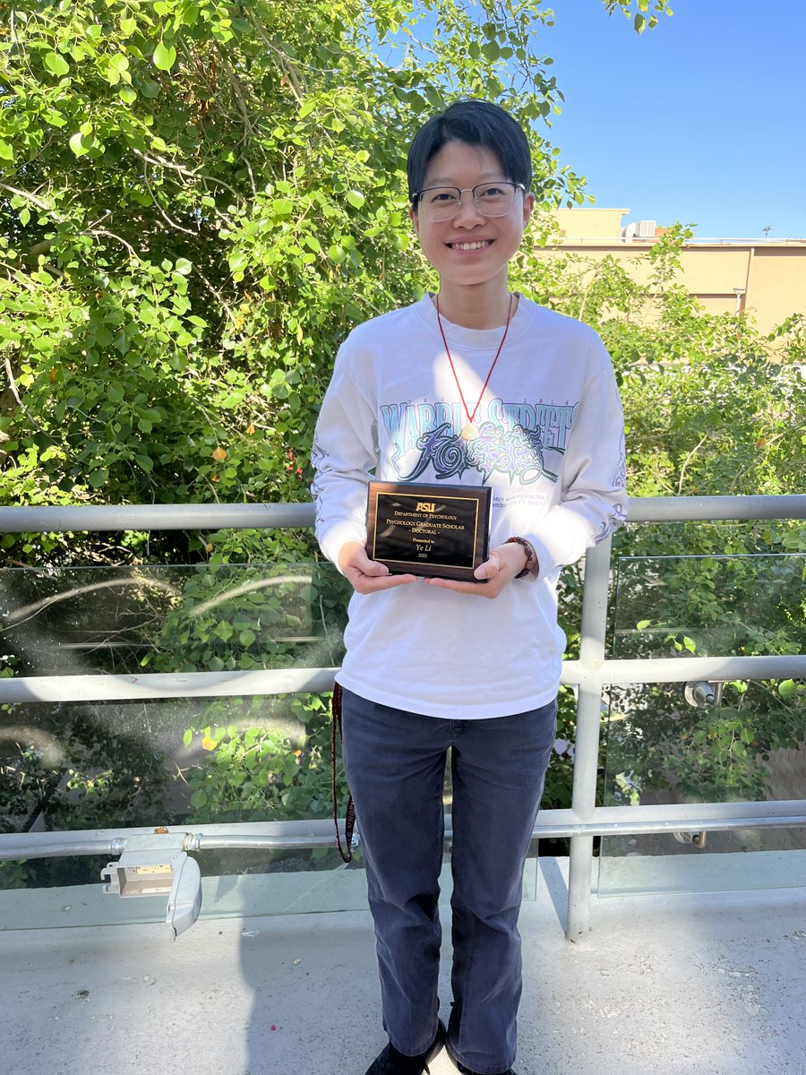 ASULearnDev's tweet photo. A HUGE congratulations to Ye Li @travelLemon for receiving the Department of Psychology @ASUPsych Doctoral Scholar Award. This award recognizes Ye's excellence in our doctoral program, including in her contributions to research and student mentorship. We are proud of you Ye!!! https://t.co/7lkhn2Z07U
