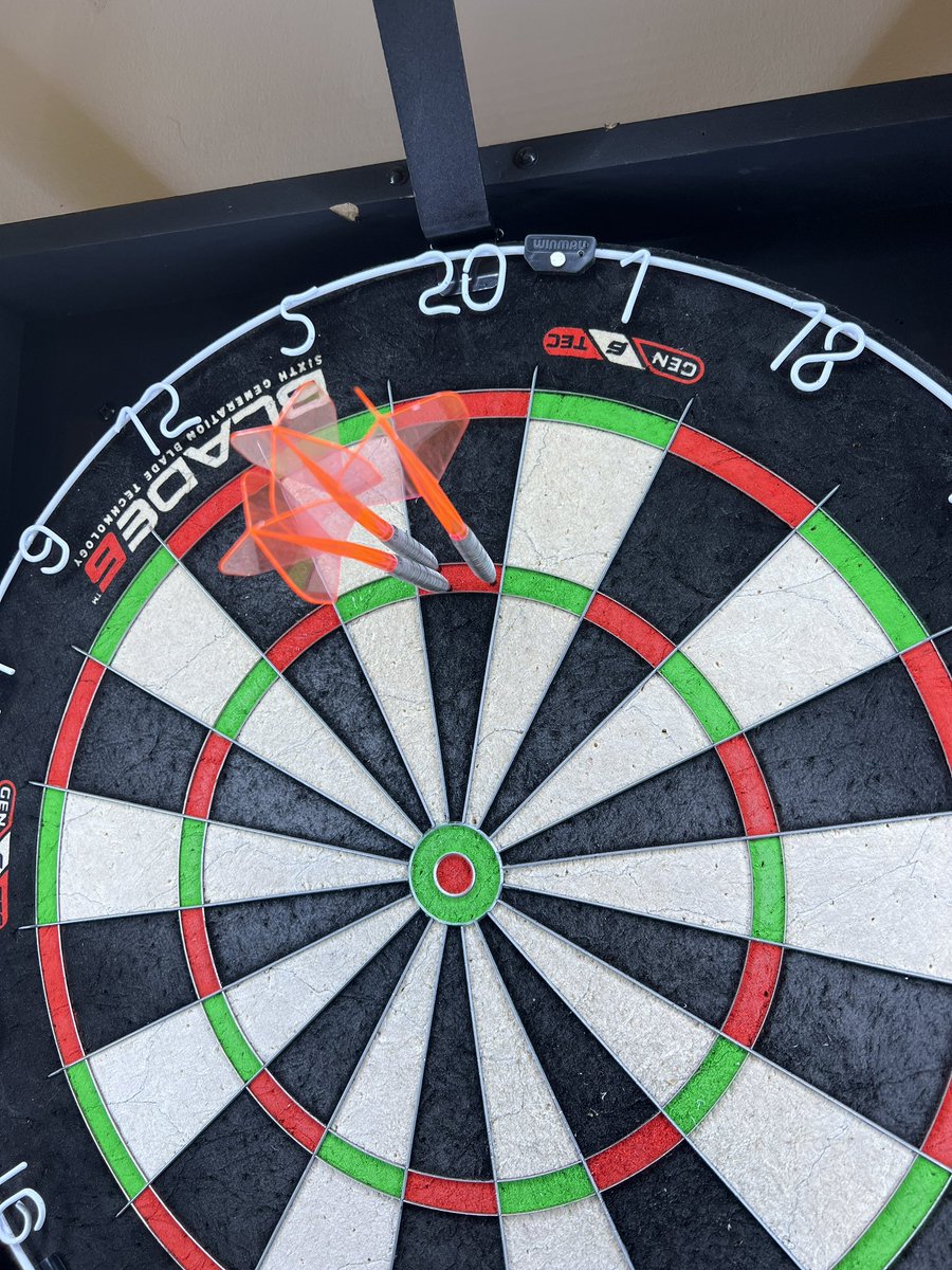 mat hart tweet media