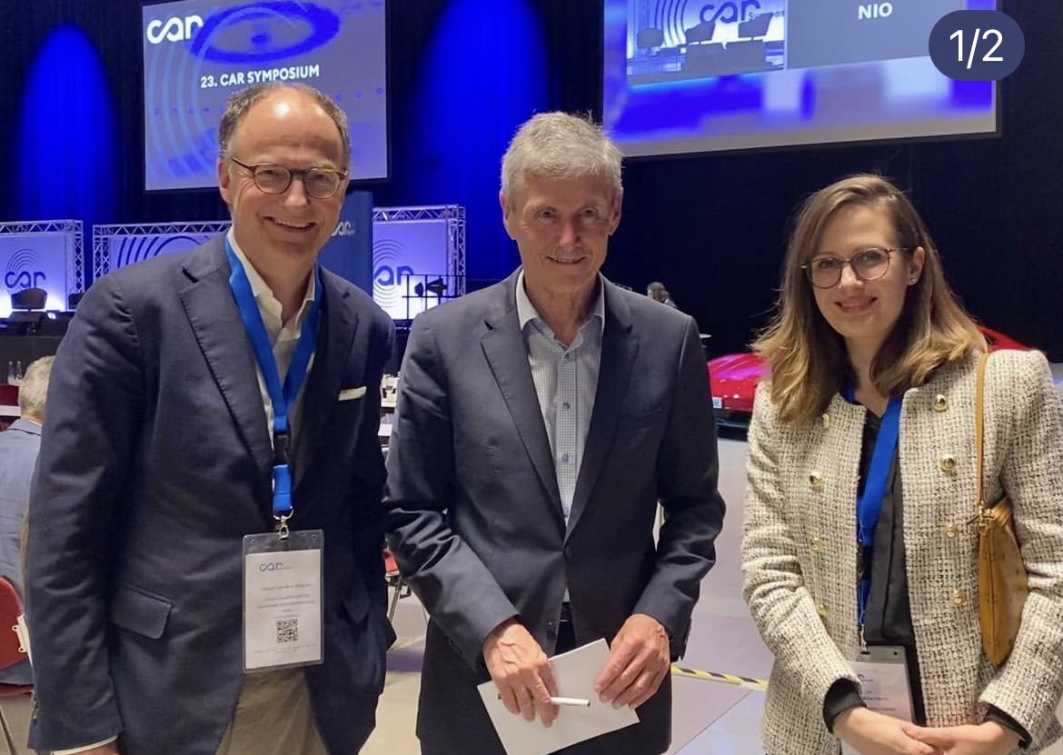 InfraDianba's tweet photo. Jeder hat das Recht auf individuelle #Mobilität!
Das @carsymposium hat eindeutig aufgezeigt, dass der Weg der #Elektromobilität sich in vielfältigen #Technologien wiederfindet. Eine schöne Bestätigung für unseren markenneutralen 90 Sekunden #Batteriewechsel! #TankstelleDerZukunft https://t.co/t3w5fU4R0b