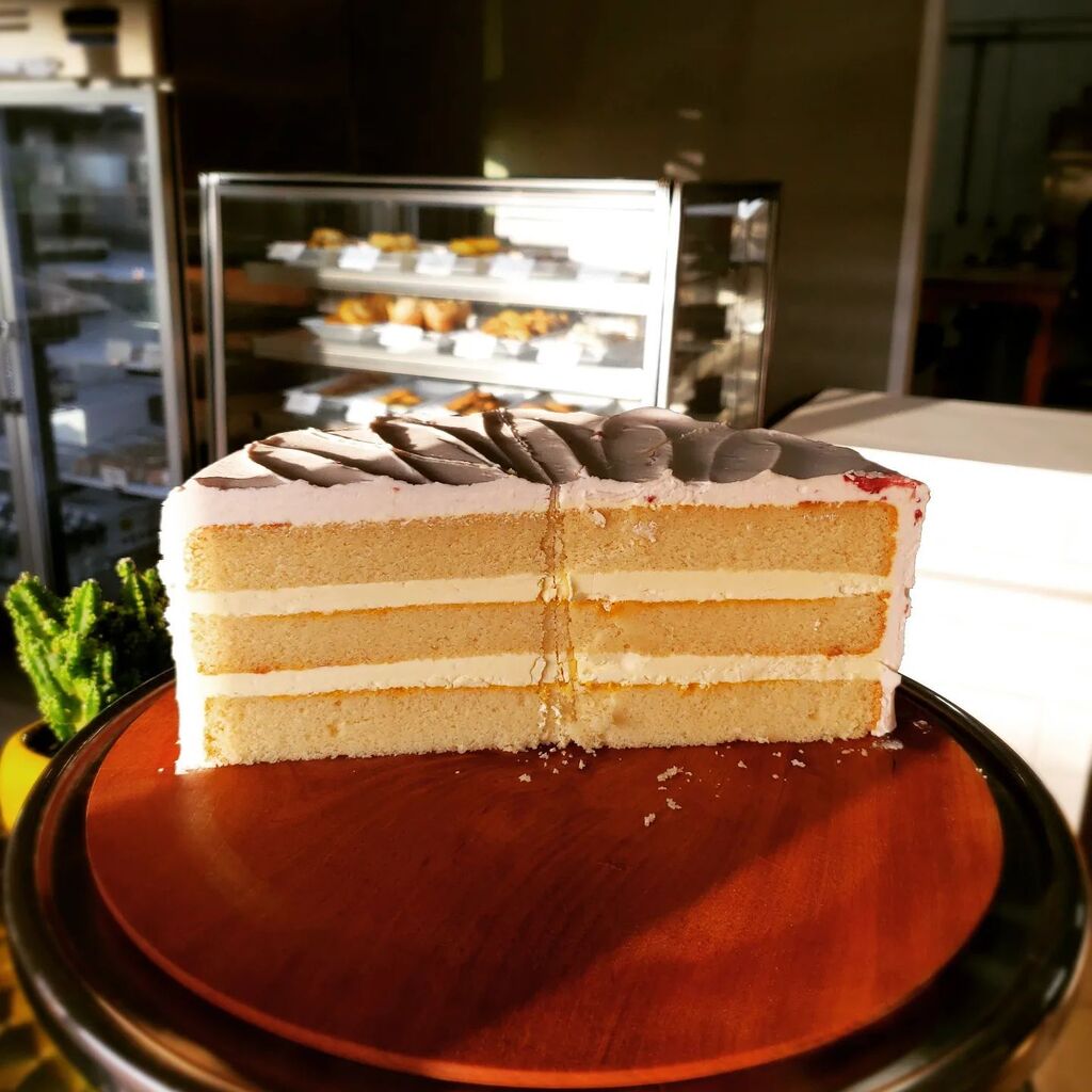 Kobakery tweet media