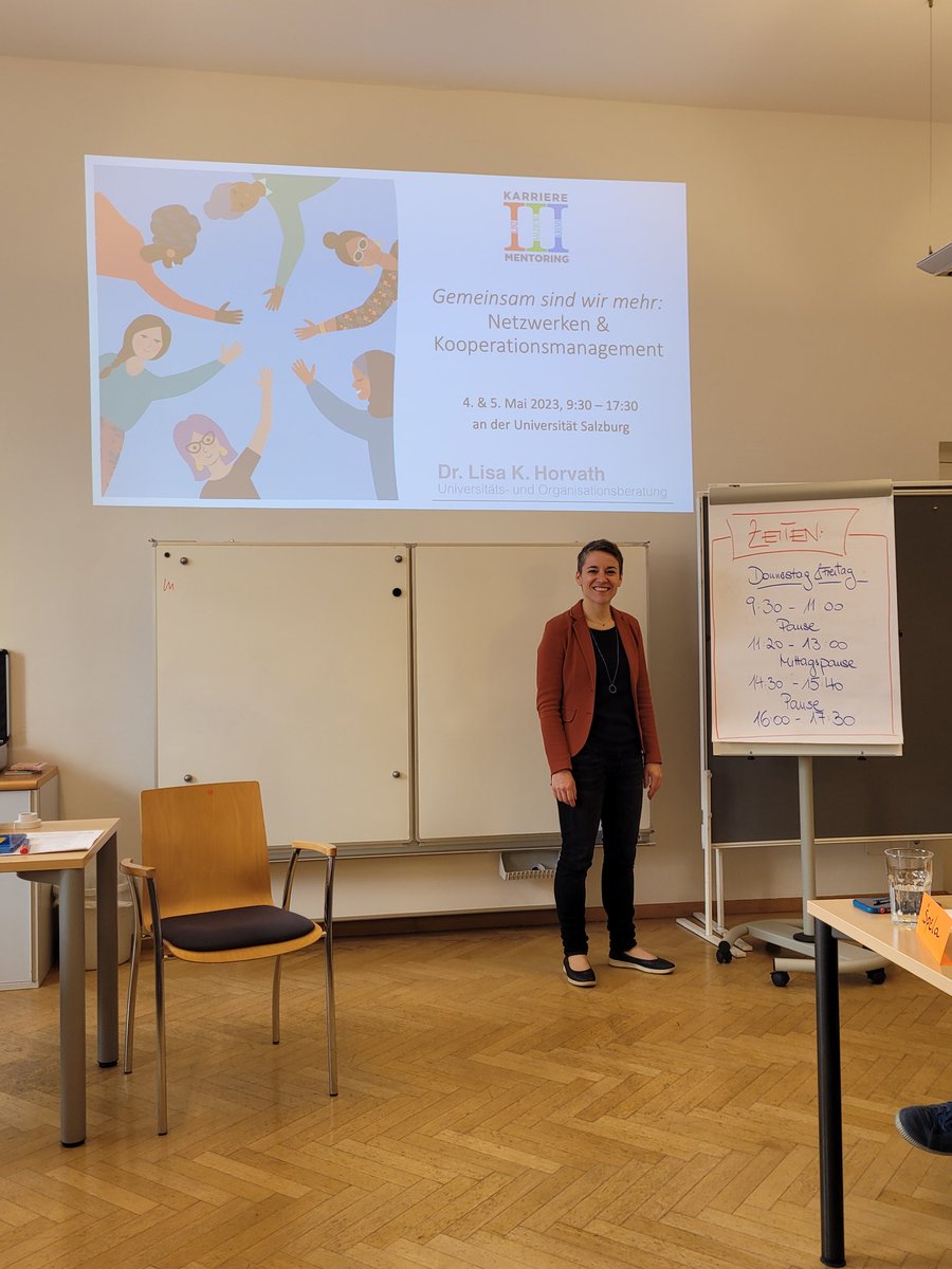 Zwei Tage Karrierementoring an der #ParisLodronUniSalzburg gehen zu Ende, Thema: Netzwerken und Kooperationsmanagement in der Forschung. Absolut inspirierend und viele Aha-Erlebnisse. 

<a href="/unikrems/">Universität für Weiterbildung Krems</a> <a href="/jkulinz/">JKU - Johannes Kepler Universität Linz</a> #frauenmentoring #fraueninderwissenschaft #phdlife