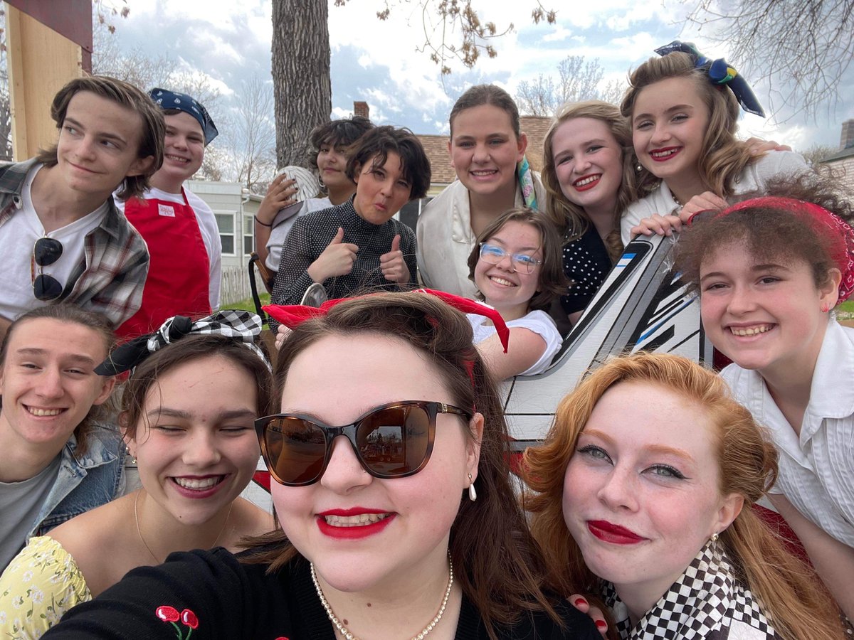 Capitalthespian's tweet photo. If it's one thing we know, it's what costume fits the occasion. We have the RB Drive-In float this year. See you soon! #VigilanteParade #GoBru https://t.co/y5jXSeZceX