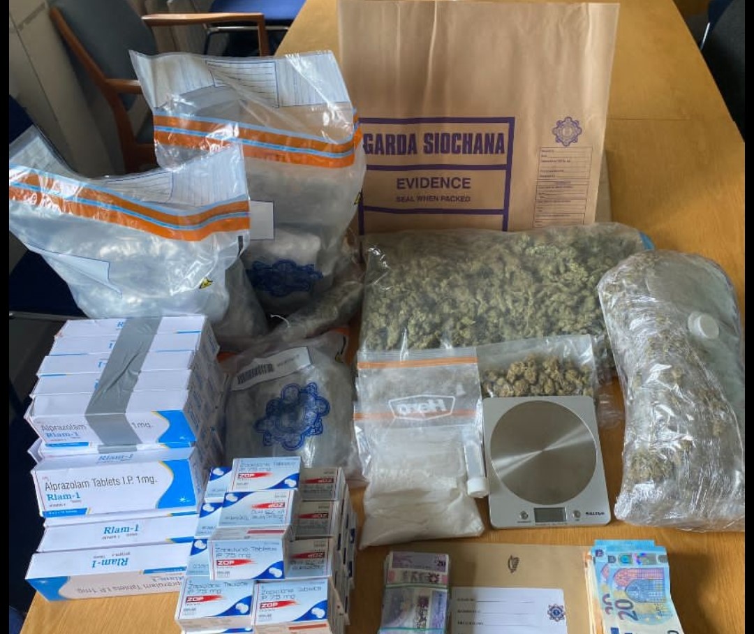 Gardaí seized €141,000 cannabis, cocaine &amp; tablets along with €10,000 cash during a search conducted in Waterford city this morning. 

One man was arrested. This operation was part of ongoing investigations into the sale &amp; supply of drugs in Waterford city. 

#KeepingPeopleSafe
