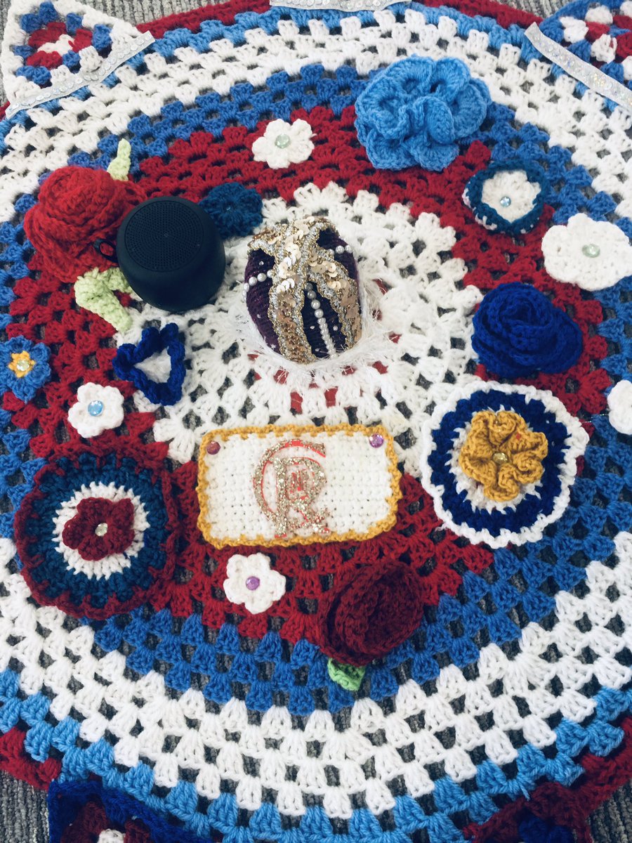 Circledancer22's tweet photo. Amazing centre piece hand crafted for the coronation
#crochet #coronation #KingCharlesIII  #QueenCamilla  #youngatheartdance #Happiness #2023celebration #jofreemandancingforall #circledance https://t.co/MlsyiGpxp4