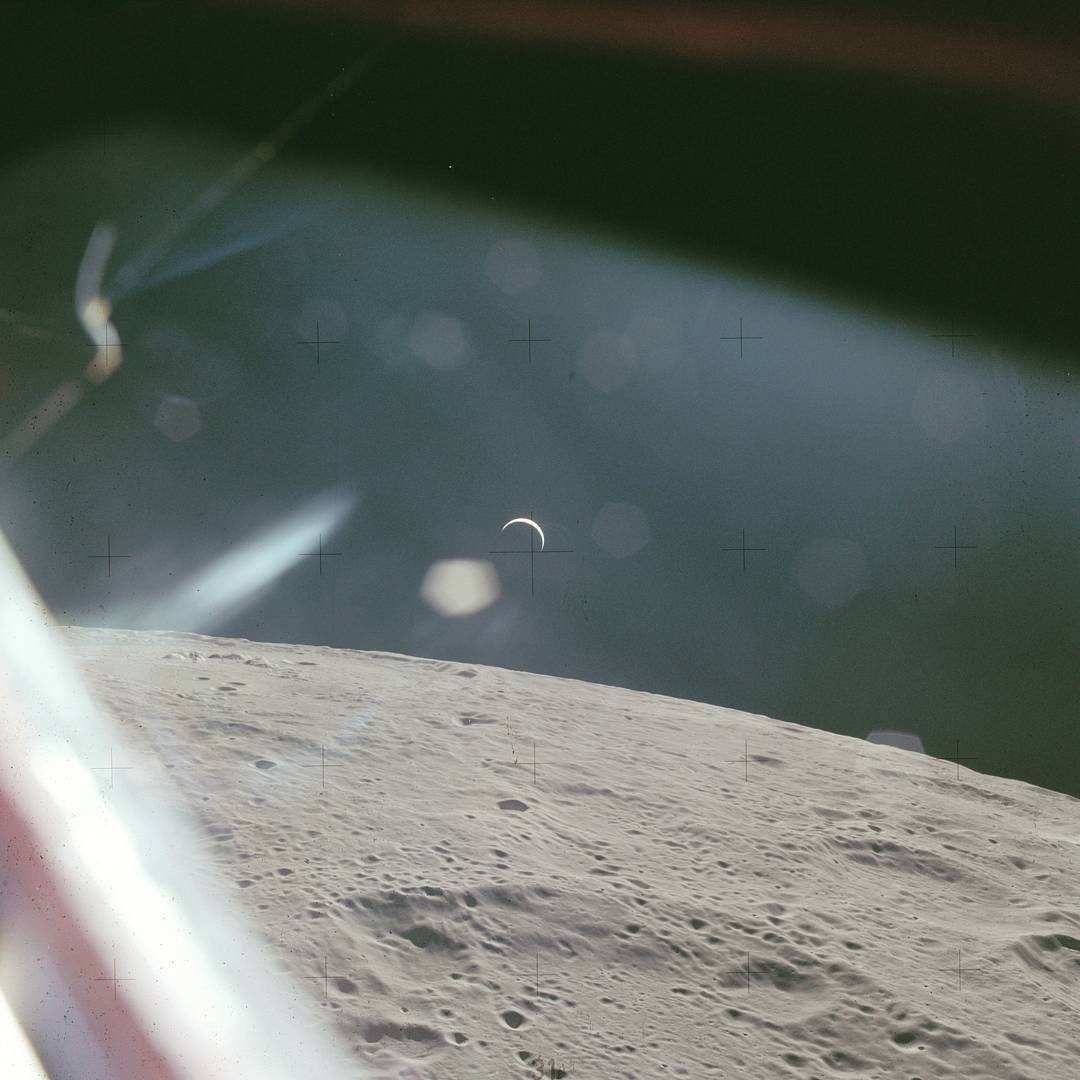 ComeInSpaceCmd's tweet photo. Apollo 15 looking back from the Moon at a crescent Earth / 1971
#nasa #apollo #apollo15 #apolloprogram #space #palebluedot #history #astronaut #moon #lunar #stars #science #astronomy #cosmos #moonlanding #moonmachines #earth #sagan #spaceexploration #spacecmd https://t.co/c1XobQVq33