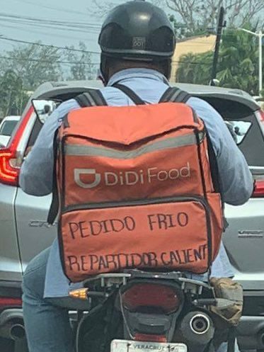 SoyHomosensual's tweet photo. Yo, como el repartidor. 🥵 https://t.co/kkO02mMJO7