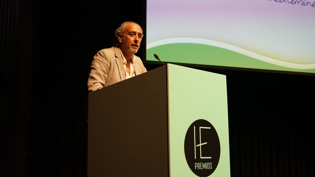 Fundacion_GTE's tweet photo. 🏆 El ganador de la categoría "🌍 Integración de los ODS" es... 

👉 @IESMartinRivero - Málaga

🎉 ¡Enhorabuena! 🎉

#PremiosIE23 https://t.co/xuUZLqFaTz