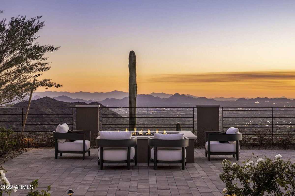 AZLuxPartners's tweet photo. Congratulations to our clients on the purchase of this stunning estate in The Summit at Silverleaf for $8,572,520.

Looking to buy, sell, or invest? Contact our team today: 480.766.1515 | info@azluxurypartners.com | https://t.co/qHJRiL4SF9. https://t.co/5kCMt6iGWd