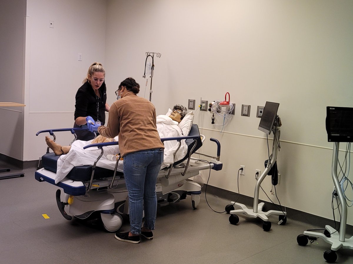 Amazing medical #toxicology simulation sessions with Drs. Joshi, Soler, and Young! Thanks for helping us navigate rare overdose scenarios. We're so grateful for your dedication to the next generation of Medical Toxicologists. #MedEd #SimulationTraining <a href="/UTSW_EM/">UTSW Emergency Medicine</a> <a href="/DallasEMed/">UTSW EM</a>