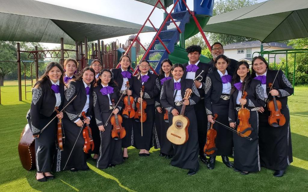 Thank you for the warm welcome, <a href="/swisd_bce/">Big Country Elem</a> - Happy Cinco de Mayo from Resnik Mariachi!