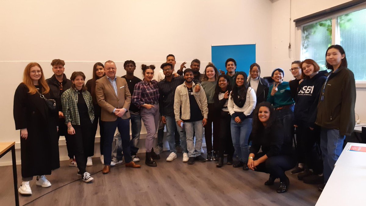 BerlinSBI's tweet photo. #BSBI together with #ICUniversity, organised an #Amsterdam #ExchangeProgramme for #Hamburg students. This program was one of the first #GUS #Europe one-week cross group #StudentExchangeProgrammes.

Catch a glimpse of this unique student experience https://t.co/dd1dQYX70B