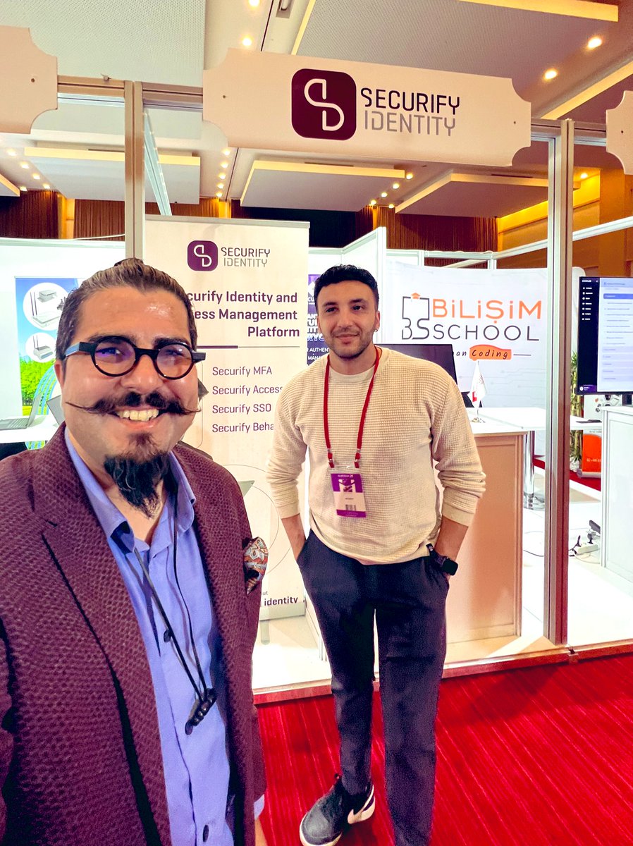 OmurdenSezgin's tweet photo. Bugün #Girişim23 etkinliğinde, @fonbulucu ve ekosistemde yatırım yaptığım, yakından ve gururla takip ettiğim girişimlerle buluştum. Hem enerji hem de heyecan vardı! @securify @jetconnectapp @EVbee_charging @sitrettmx @genoridetr #packard @yapisoft @scop_er @authtake_tr @ancrevacom