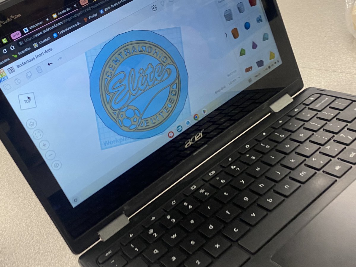 DesignGmse's tweet photo. Little key chain project in DM! @COESoccer https://t.co/Yqok5kgyCQ