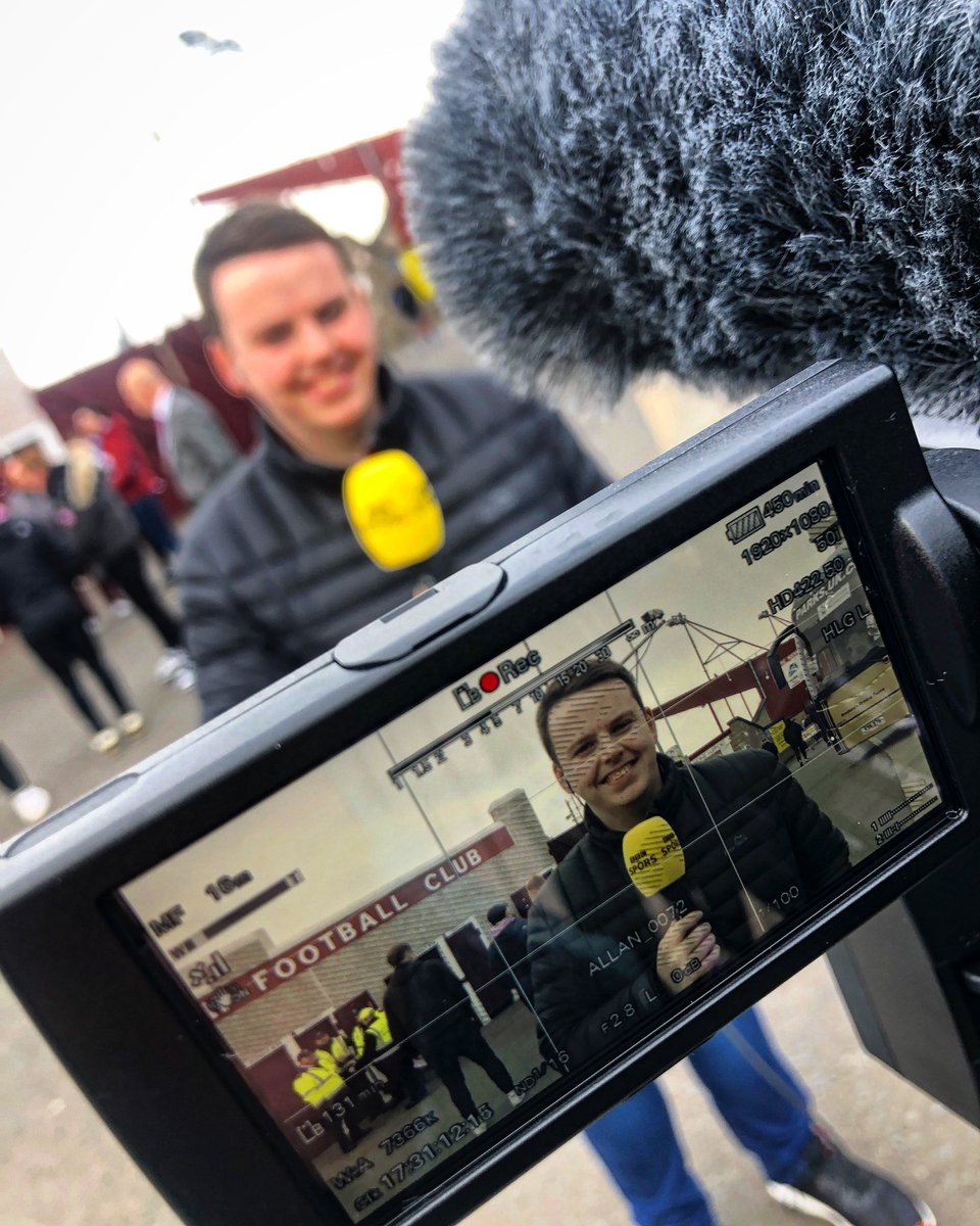 BBC Spòrs Gaelic (@bbcspors) on Twitter photo ⚽️ Oidhche mhòr ann an Championship na h-Alba a-nochd!
👑Buanachaidh <a href="/queensparkfc/">Queen's Park FC</a> no <a href="/DundeeFC/">Dundee Football Club</a> an lìog aig Ochilview. Crùnadh de sheòrsa eile, mar gum biodh…
📺 Aithris aig <a href="/Ali_Govig/">Ali Govig</a> air <a href="/bbcnaidheachdan/">BBC Naidheachdan</a> bho 7f air <a href="/bbcalba/">BBC ALBA</a> ⚽️ Oidhche mhòr ann an Championship na h-Alba a-nochd!
👑Buanachaidh <a href="/queensparkfc/">Queen's Park FC</a> no <a href="/DundeeFC/">Dundee Football Club</a> an lìog aig Ochilview. Crùnadh de sheòrsa eile, mar gum biodh…
📺 Aithris aig <a href="/Ali_Govig/">Ali Govig</a> air <a href="/bbcnaidheachdan/">BBC Naidheachdan</a> bho 7f air <a href="/bbcalba/">BBC ALBA</a>