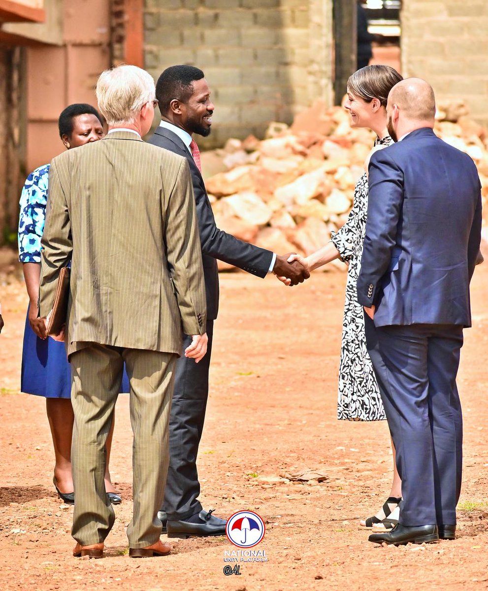 BOBI WINE tweet media