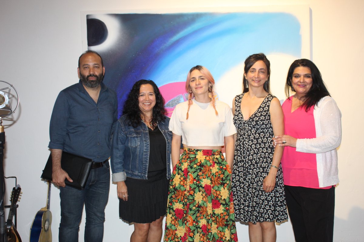 confluencenter's tweet photo. We had a great turnout last week for our #BorderLab Showcase! Five graduate students presented at a full
housetheir finished research projects on the grand challenges that straddle our geopolitical borders. Learn more about their work : https://t.co/TcHFeabs5E https://t.co/FdcCuxY9KS