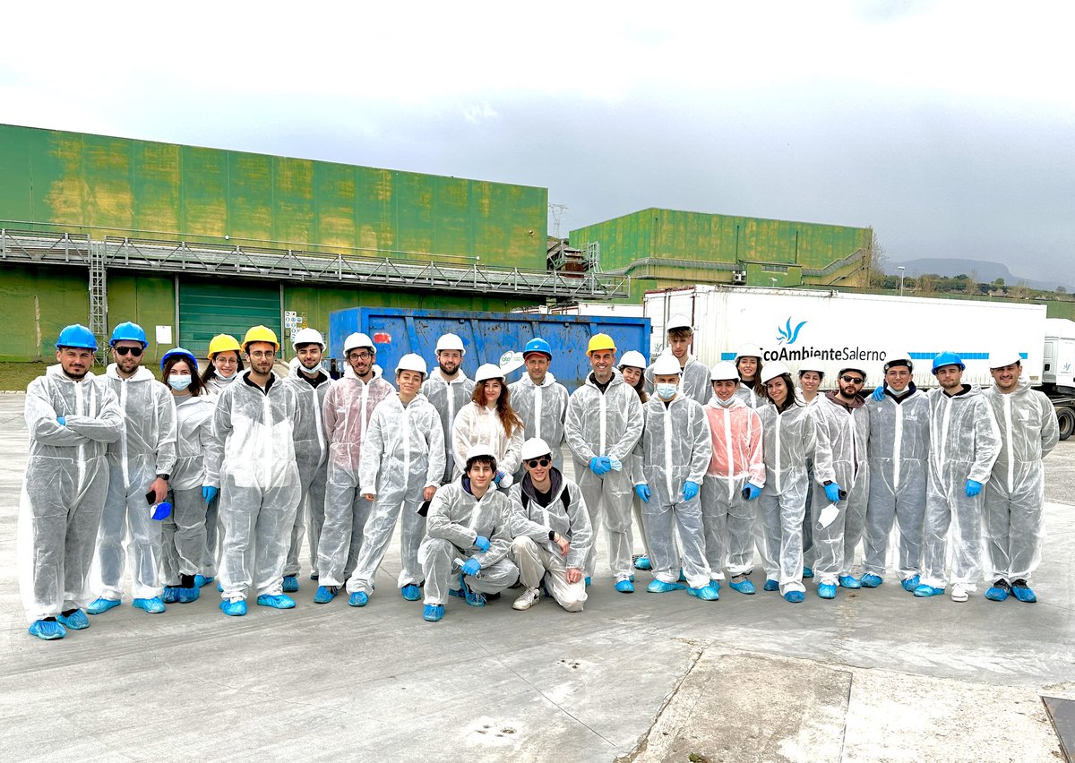 Second technical visit!  Mechanical biological treatment plant (TMB) in Battipaglia (SA).  Class of "#Waste, #Energy and #CircularEconomy".  thanks to <a href="/EcoAmbienteSA/">Ecoambiente</a>, Eng. Buccella and Dr. Garofalo for hospitality.  SEED <a href="/UniSalerno/">Università Salerno</a>