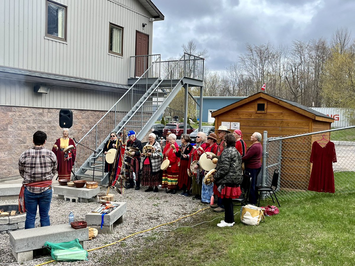 The 7th Fire SS students participated in Red Dress Day at the GBNFC. The ceremony commemorated the thousands of Indigenous women, girls, two spirit, and gender-diverse people who have been subject to gender-based violence in Canada. <a href="/SimcoeShoresSS/">Simcoe Shores SS</a> <a href="/HStegenga/">Harry Stegenga</a> #RedDressDay