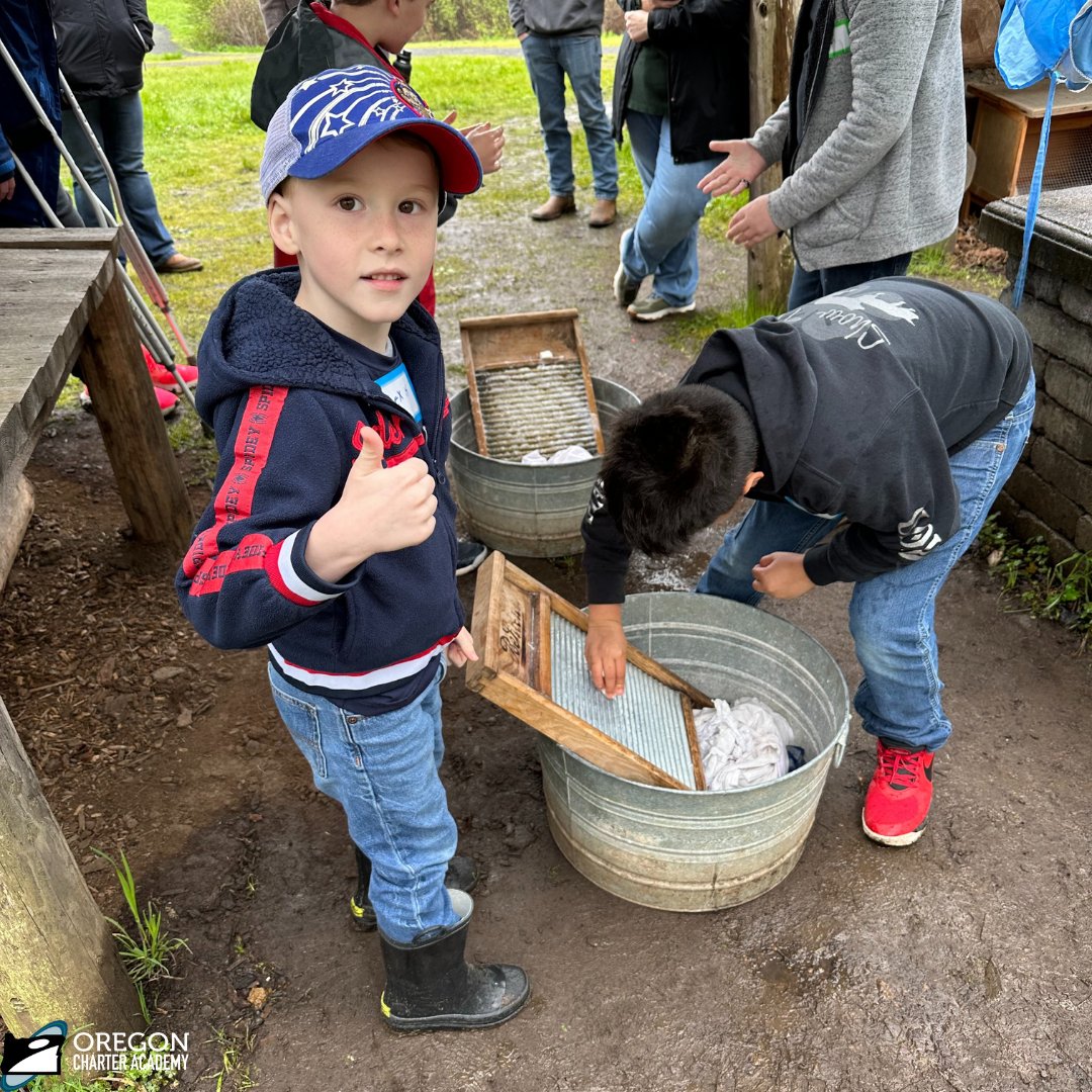 OregonCharter's tweet photo. ORCA students were transported back in time at the Dorris Ranch Living History farm! #SpringintoLearning
Learn more about socialization at Oregon Charter Academy at https://t.co/uKb92w88qL
#oregoncharteracademy #onlinelearning #whatlearningshouldbe #fieldtrips #socialization https://t.co/GRMZL0Ipni